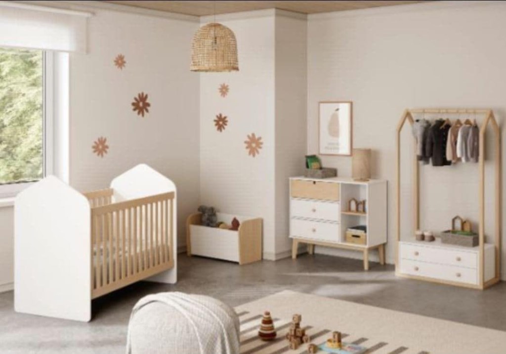 Foto 1 Dormitorio de Bebé en Blanco y Madera