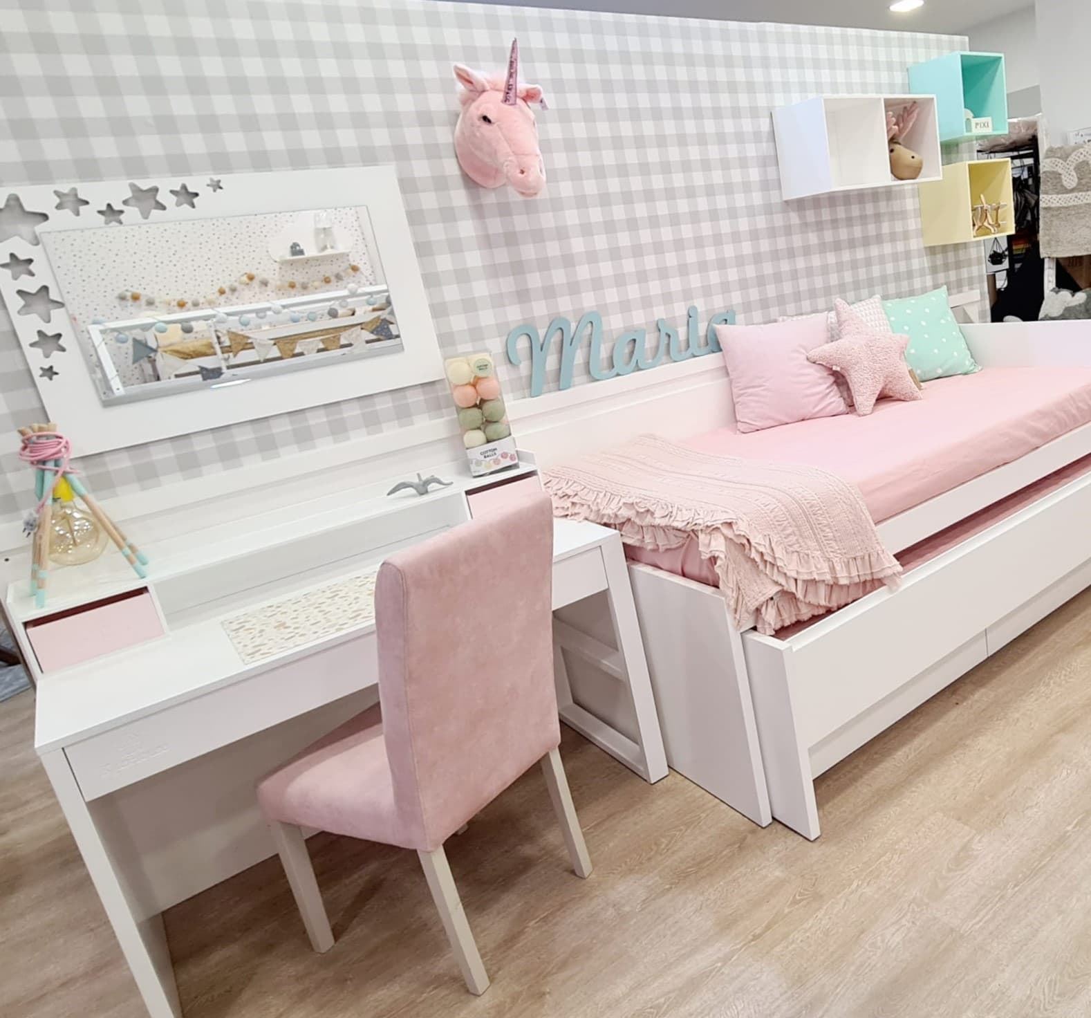 Mobiliario infantil hecho a medida - Imagen 1