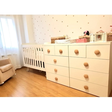 Su primer dormitorio - Imagen 1